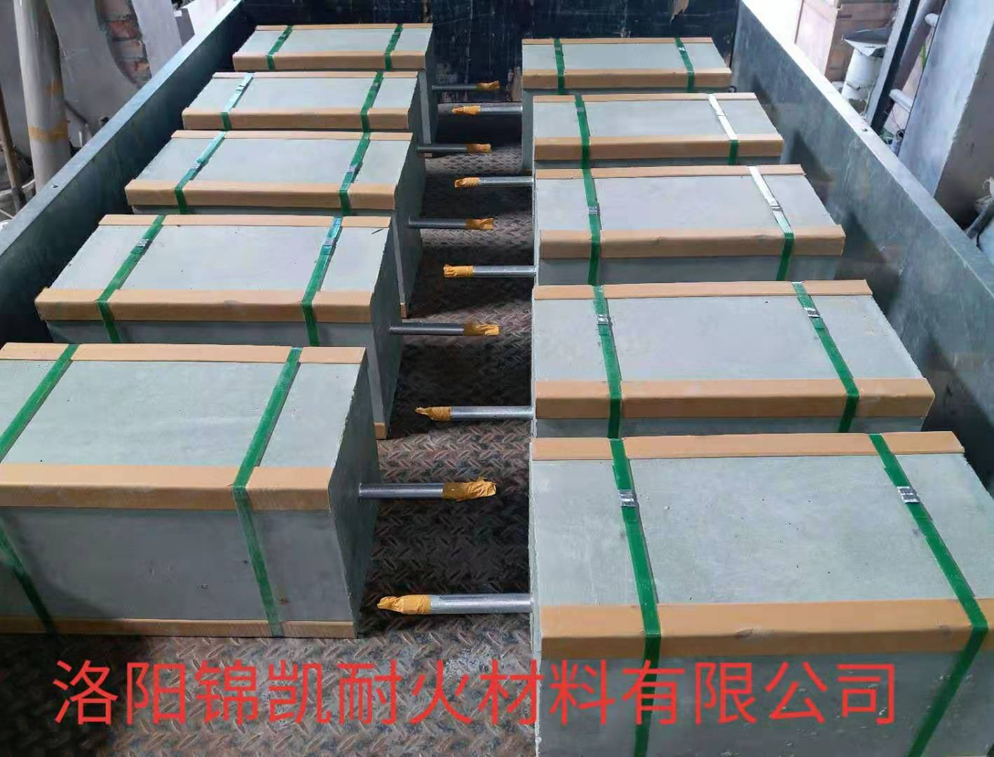 （煉鋼，煉硅）透氣磚(圖2)